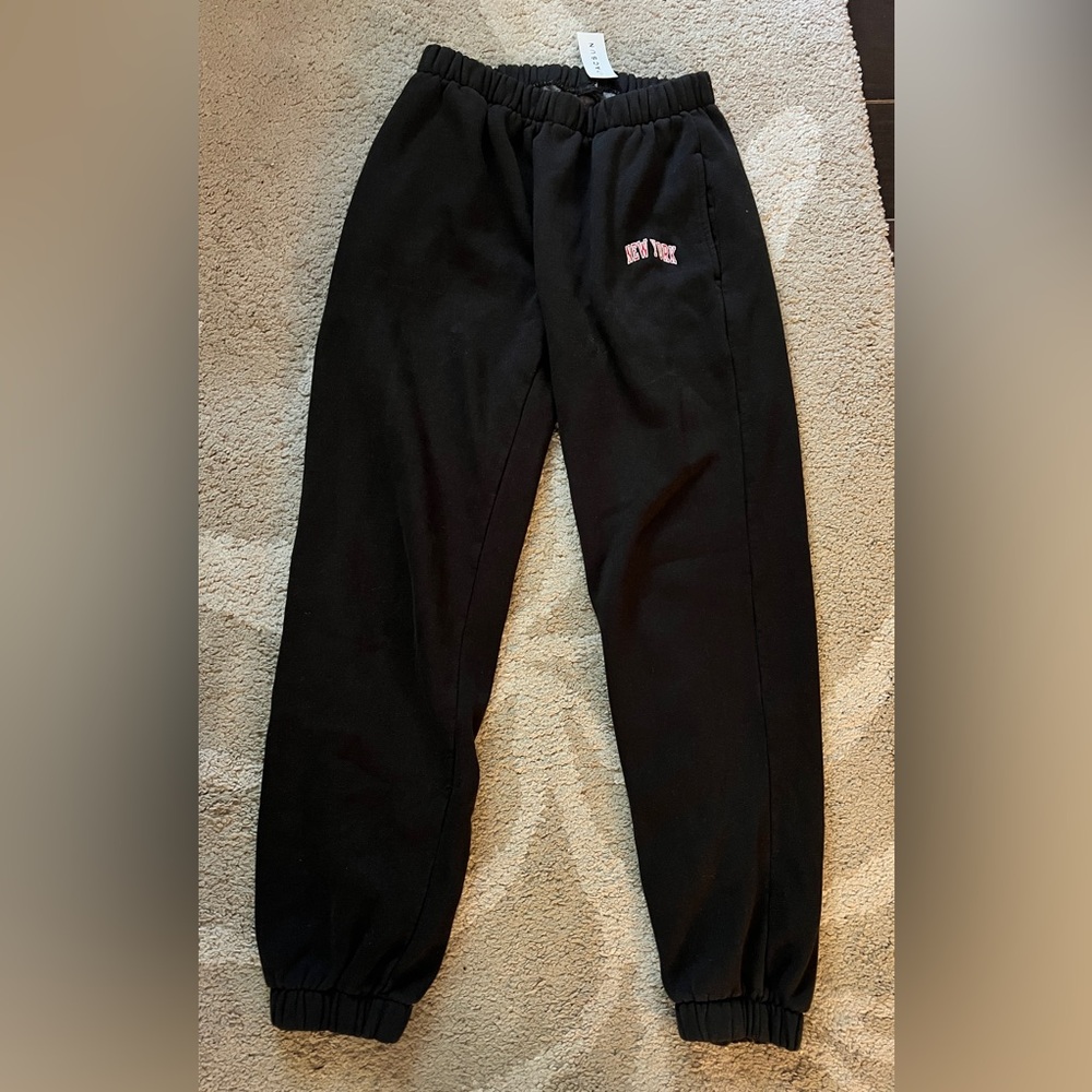 Black New York Sweatpants